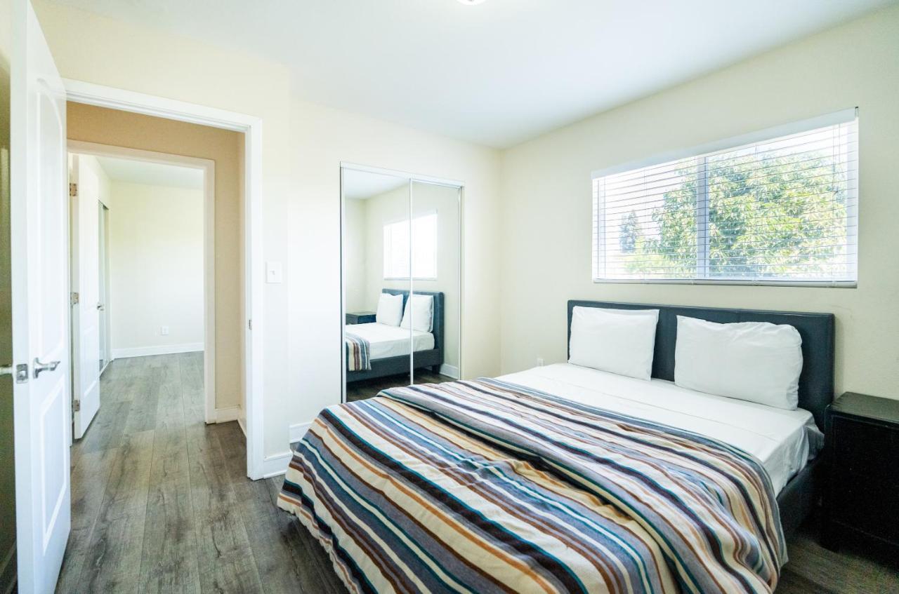 Large Condo Sleeps 10 Near Downtown Los Angeles Exterior foto